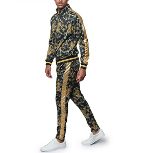 Ensemble de survêtement personnalisé pour homme, style streetwear unique, sublimation, vêtements de sport confortables, deux pièces. - Product Image 5