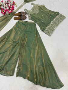 Ensemble Salwar Kameez brodé vert, robe sans manches à col carré avec châle, tenue traditionnelle indienne - Product Image 5