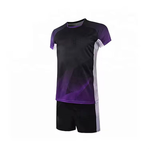 Ensemble d'uniformes de football personnalisés de haute qualité, tissu extensible 2 directions 100% polyester, uniformes de football unisexes pour adultes - Product Image 4