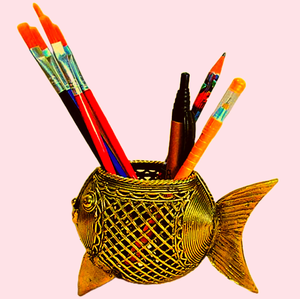 Soporte para Lápices de Latón, Productos de Oficina, Precio al por Mayor para Pedidos al por Mayor, Artículos Escolares, Portaplumas de Latón con Forma de Pez - Product Image 1