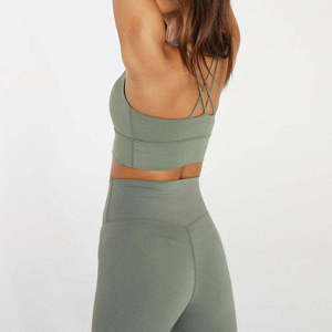 Sujetador deportivo, top atlético diseñado para entrenamiento en el gimnasio, yoga y actividades físicas. - Product Image 2