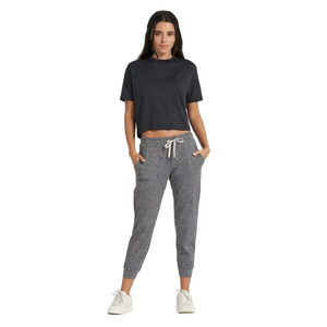 T-shirts personnalisés en coton pour femmes, coupe ajustée, avec logo, pour le fitness, t-shirts moulants pour femmes, crop tops pour femmes - Product Image 3