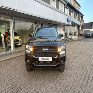 Ford Ranger 4x4 Pick-up Hardtop Caméra de recul Attelage de remorquage Diesel Automatique Double Cabine Faible kilométrage Exportation - Product Image 1