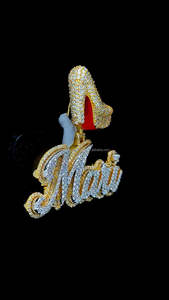 จี้ตัวอักษรมอสซาไนต์ เงินแท้ 925 แบบสั่งทำพิเศษ ประดับเพชร VVS สไตล์ฮิปฮอปสำหรับผู้หญิง จี้มอสซาไนต์แบบสั่งทำพิเศษ - Product Image 3