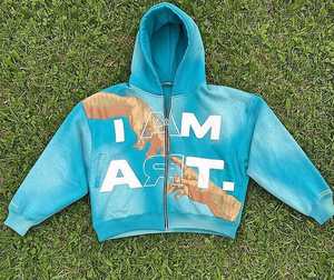 Sudadera con capucha azul con cremallera, forro polar grueso, estampado gráfico por transferencia térmica, corte regular, estilo urbano - Product Image 1