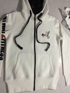 Sweat à capuche personnalisé pour homme en coton épais, brodé, effet délavé et vieilli, idéal pour l'hiver - Product Image 2