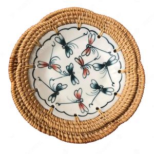 Juego de bandejas de servir de cerámica bohemia con marco de ratán tejido y borde floral con patrón de naturaleza muerta - Product Image 2