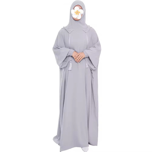 Abaya Ligera para Uso Diario, Cómoda y con Cobertura Modesta, Apta para Todas las Estaciones y Ocasiones - Product Image 4