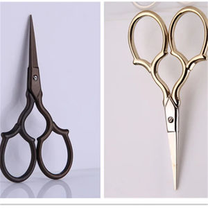 Ciseaux rétro en acier inoxydable à manche carré pour travaux manuels, broderie, couture et découpe de tissus - Product Image 2