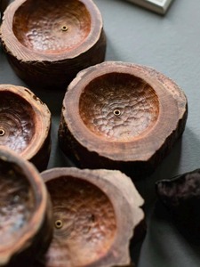 Brûleur d'encens en bois massif avec récupérateur de cendres, porte-encens rustique fait main pour la décoration intérieure, l'aromathérapie, utilisation personnalisée - Product Image 2