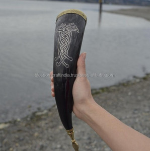 Auténtico Cuerno Vikingo para Beber Hecho de Cuerno de Vaca, de Alta Calidad, Hecho a Mano, Inspirado en el Mundo Nórdico, Adorno Decorativo de Estilo Antiguo - Product Image 3