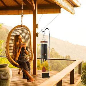 Soporte de suelo ajustable de alta resistencia con gancho de pastor para colgar plantas, luces solares y faroles en exteriores - Product Image 2