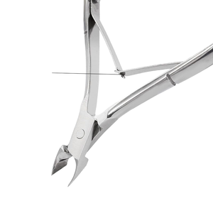 Nouvel ensemble de coupe-ongles en acier à design oblique de 19 pièces, pince à ongles et outil à cuticules en métal pour l'entretien personnel des pieds et des oreilles - Product Image 2