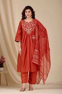 Conjunto Premium de Kurti y Palazzo de Seda Marina Chanderi Bordado y Elástico para Boda, con Cuentas de Lentejuelas y Dupatta de Jacquard - Product Image 2