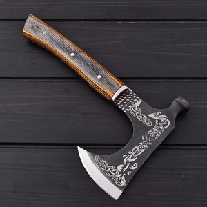 Hache à main forgée à la main en acier à haute teneur en carbone de qualité industrielle, avec tête de marteau pour le travail du bois et fourreau en cuir, hache de camping personnalisée OEM - Product Image 3