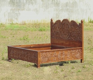 Base de Cama King Size de Madera Maciza Tallada con Detalles Intrincados Hechos a Mano, Estructura Resistente, Muebles de Dormitorio de Primera Calidad - Product Image 3