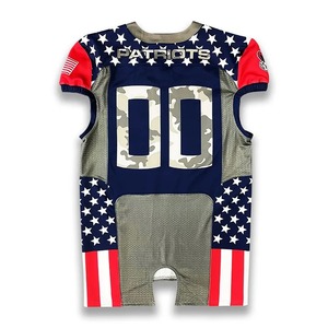 Ensemble d'uniformes de football américain patriotiques personnalisés, rouge, blanc, bleu, étoiles, rayures, camouflage, maillot, pantalon, OEM, ODM - Product Image 3