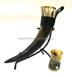Cuerno vikingo de diseño atractivo moderno y estándar con soporte de hierro disponible para proveedores globales a la venta por KISWAH CRAFT - Product Image 1