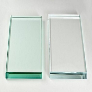 ราคาแผ่นกระจกโซลาร์ลายกันรังสี UV แบบ Low Iron หนา 3.2 มม. สำหรับแผงโซลาร์เซลล์ - Product Image 1