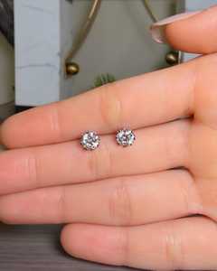 Pendientes de Diamante Solitario de Corte Redondo de 0.51CT Cultivado en Laboratorio, Oro Blanco de 14K, para Mujer, Regalo de Aniversario para Enamorados - Product Image 1