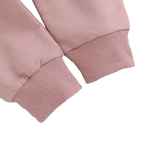 Conjunto Deportivo para Niñas, Ropa Resistente de Alto Rendimiento con Diseño Moderno y Elegante, Fabricante de Ropa Libre de Impuestos - Product Image 3