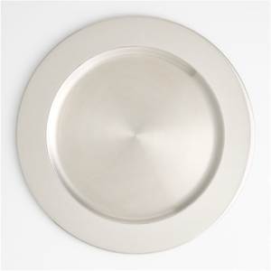 Assiette de présentation classique en métal pour une décoration élégante de table lors de mariages, dîners, restaurants, hôtels, traiteurs et événements. - Product Image 2