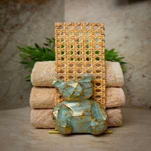 K S Exports Serviette et porte-serviettes classiques en métal faits à la main, imperméables, avec un élégant support pour la décoration de la maison et des hôtels - Product Image 2