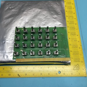 Eaton D-1500770อุปกรณ์ควบคุมสุญญากาศ I/O ด้วยตนเอง PCB-เชื่อถือได้มรดกทั่วโลกอุปกรณ์เซมิคอนดักเตอร์และชิ้นส่วนที่ - Product Image 1