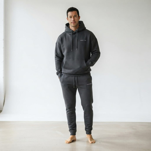 Conjunto Deportivo Hawk Eye, Sudadera con Capucha y Pantalones de Chándal Color Carbón, Estilo Moderno y Personalizado, Algodón Grueso, Corte Regular, Traje Deportivo Informal de Secado Rápido - Product Image 6
