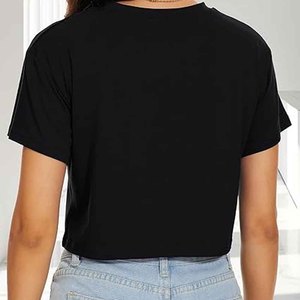 เสื้อครอปพิมพ์ลายแฟชั่นสำหรับผู้หญิง สไตล์ลำลองแนวสตรีท ฤดูร้อน รับสกรีนโลโก้ด้านหน้า - Product Image 3