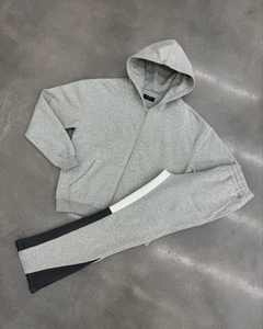 Veste zippée en molleton French Terry épais style streetwear, impression DTG, fermeture éclair, motif bande dessinée, effet délavé et vieilli - Product Image 1