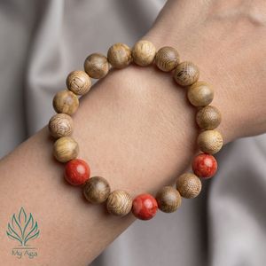 Bracelet en bois d'agar vietnamien incontournable, style classique unisexe ASD10.02.001 avec 16 perles de bois d'agar naturel et 3 perles de corail rouge - Product Image 5