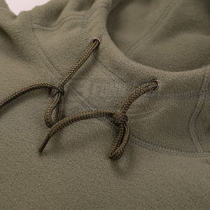 บริการขายส่งแบบ OEM เสื้อฮู้ดผู้ชายแบบสวมหัว ผ้าฝ้าย 100% ทอแบบถัก อุ่นสบาย ลายเรียบ มีกระเป๋า เหมาะสำหรับใส่ในฤดูหนาว รับผลิตแบบ OEM - Product Image 6