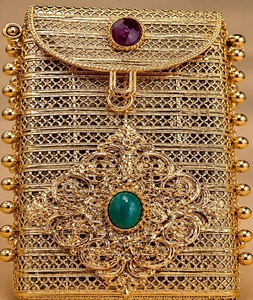 Porte-téléphone à rabat floral en laiton plaqué or fait main, avec chaîne de poignet, sac de soirée élégant traditionnel F S - Product Image 5