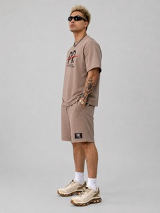 ชุดกีฬาผู้ชายแบบสองชิ้น เสื้อยืดคอกลมพร้อมกางเกงขาสั้นเข้าชุด ระบายเหงื่อได้ดี เหมาะสำหรับออกกำลังกาย วิ่ง ฟิตเนส และฝึกซ้อม - Product Image 6