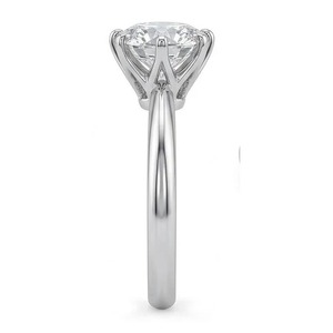 Bague de fiançailles classique solitaire avec diamant rond naturel de 2 carats en or blanc - Product Image 2