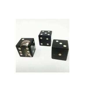 Dés de jeu faits à la main en corne de buffle écologiques, polis naturellement, design moderne pour jeux de société et ensembles de casino - Product Image 1