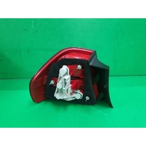 ไฟท้ายด้านขวาของรถซีรีส์ 3 ในแผงด้านข้าง ขวา มือสอง ของแท้เบอร์ 6937458 - Product Image 3