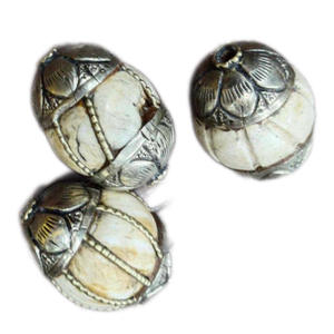 White Round Conch <b>Shell</b> Jewelry Making Beads with Tibetan Design 1-1.5cm Size - Product Image 5
