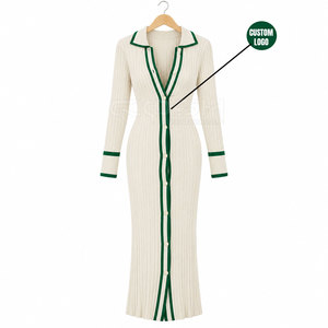 Robe cardigan à manches longues en tricot Cosh International Sorority Sisterhood avec bordure verte contrastante et fermeture boutonnée - Product Image 1