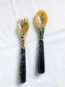 Prix de gros – Ustensiles de service de luxe en résine toutes tailles pour mariage – Essentiels de cuisine : Cuillère et fourchette à salade avec manche - Product Image 6