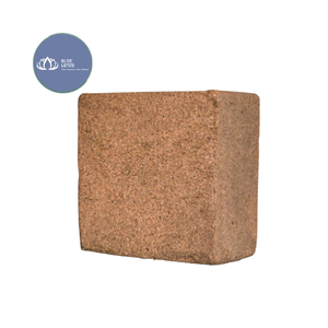 Produit phare : Bloc de tourbe de coco tamisée 5 kg, faible CE, aération optimale, substrat de coco pour l'exportation - Product Image 1