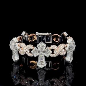 Pulsera Cubana Personalizada de Dos Tonos en Plata S925 con Baño de Oro Blanco y Rosa, Diamantes VVS y Moissanita, Estilo Hip Hop con Cruz - Product Image 1