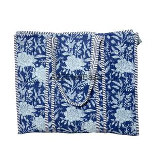 Bolsa de Mano Grande de Algodón 100% Puro con Diseño a Rayas y Asa Larga, Hecha en Rajasthan, para Uso Diario - Product Image 6