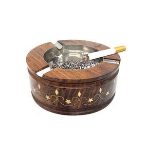 Cenicero de Madera Hecho a Mano de Alta Calidad con Diseño Clásico Único, Forma de Latón Personalizable, Diseño Clásico Único en Tendencia - Product Image 3