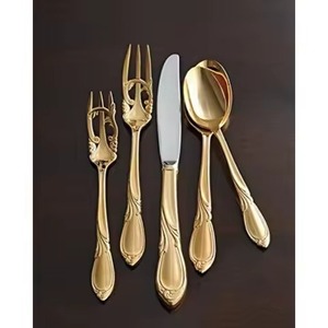 Juego de Cubiertos Metálicos de Lujo para Mesa de Cocina, Cuchara y Tenedor, Ideal para Comidas Premium - Product Image 4