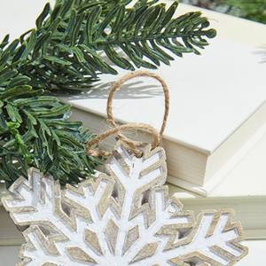 Ornements de Noël en bois faits à la main, style rustique, flocons de neige blanchis, décorations suspendues pour l'arbre, décorations de Noël vintage pour la maison - Product Image 5