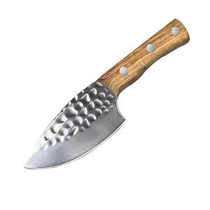 Petit couteau de chasse artisanal forgé pour la viande et le poisson, lame en acier Damas à manche intégral avec étui en cuir - Product Image 5