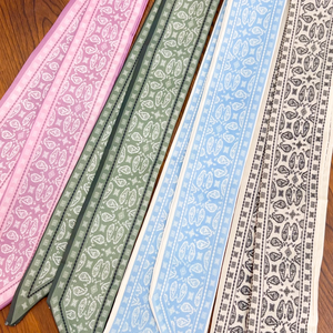 4 pañuelos de satén de seda de moda para mujer, cintas para el pelo, accesorios para el cabello, pañuelos para el cuello, lazos para asas de bolso, pañuelo triangular - Product Image 3