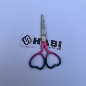 Heart Ring Embroidery Scissors Custom Color Stainless Steel Right-<b>Handed</b> Small <b>Nail</b> Blunt Tip Custom Logo Knitting Shears - Product Image 3